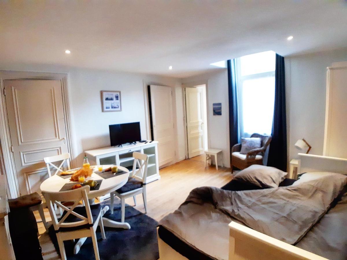 La Coquille - Hypercentre + Gare - Spacieux Cocoon Apartment Saint-Brieuc Bagian luar foto